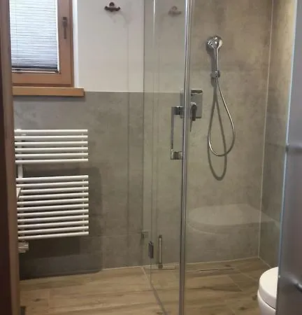 Bergmoment - Adults Only